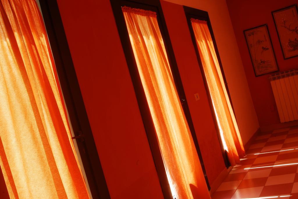 Hotel Ebe Сан Пиеро а Сиеве Екстериор снимка