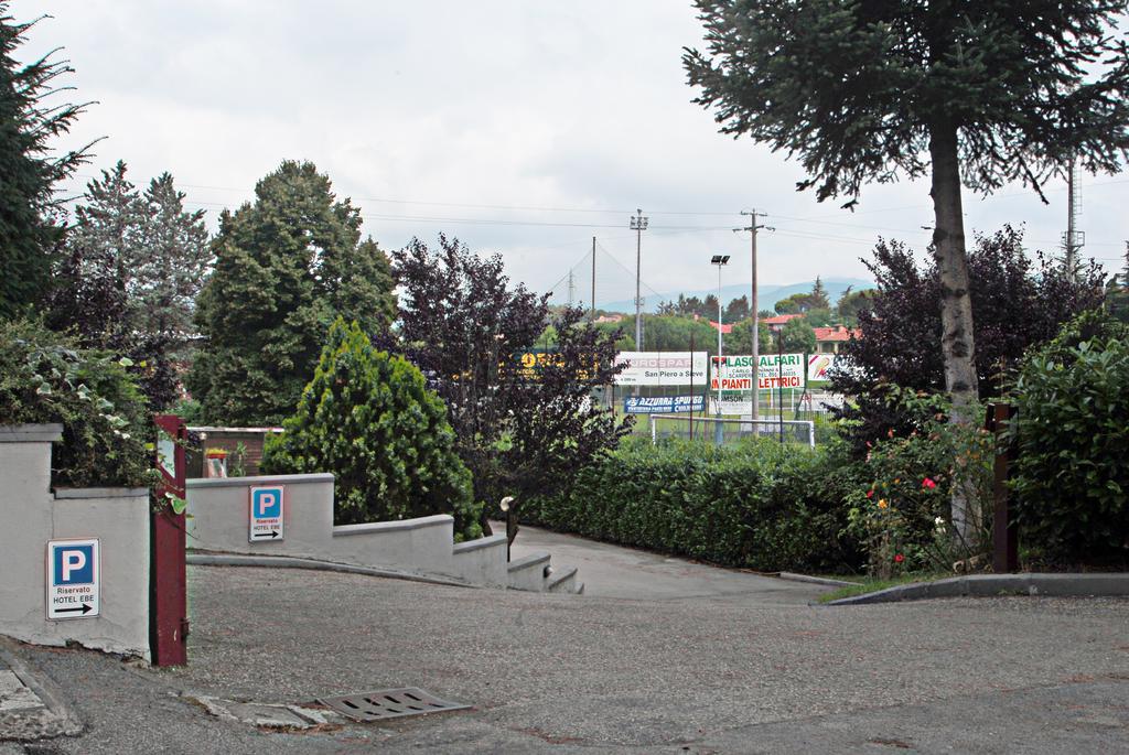 Hotel Ebe Сан Пиеро а Сиеве Екстериор снимка