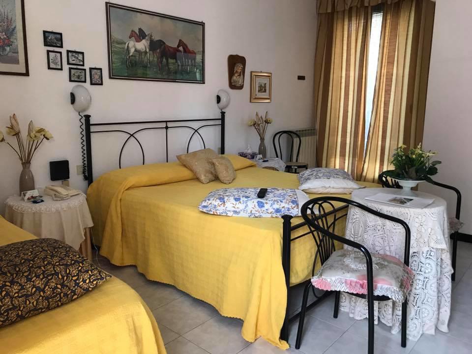Hotel Ebe Сан Пиеро а Сиеве Екстериор снимка