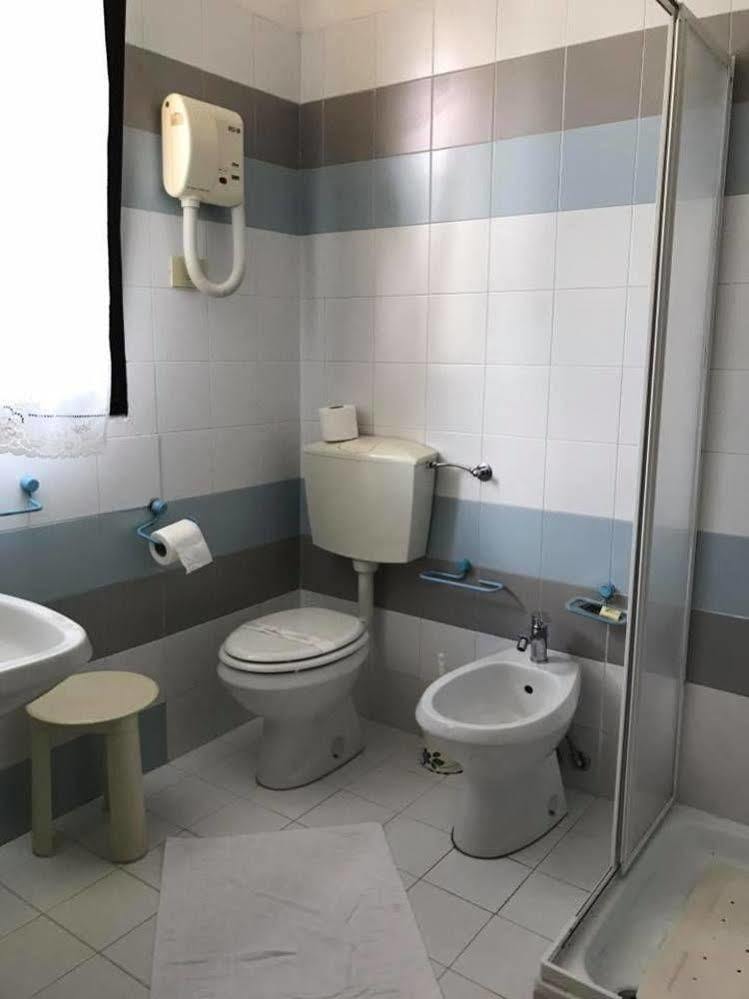 Hotel Ebe Сан Пиеро а Сиеве Екстериор снимка